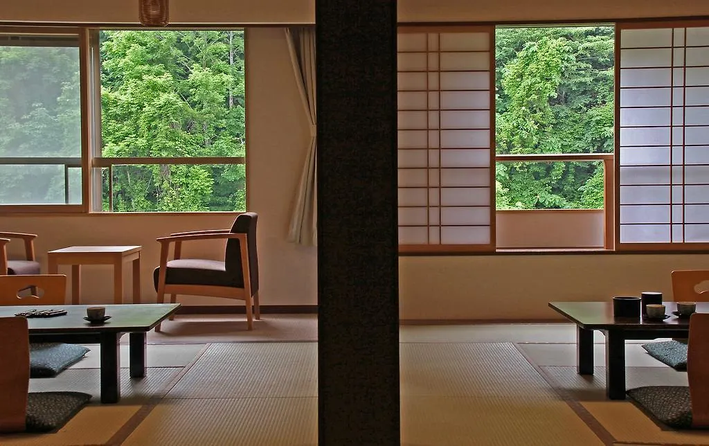 Ryokan (tradycyjny japoński pensjonat lub zajazd) Hotel Mahoroba Noboribetsu