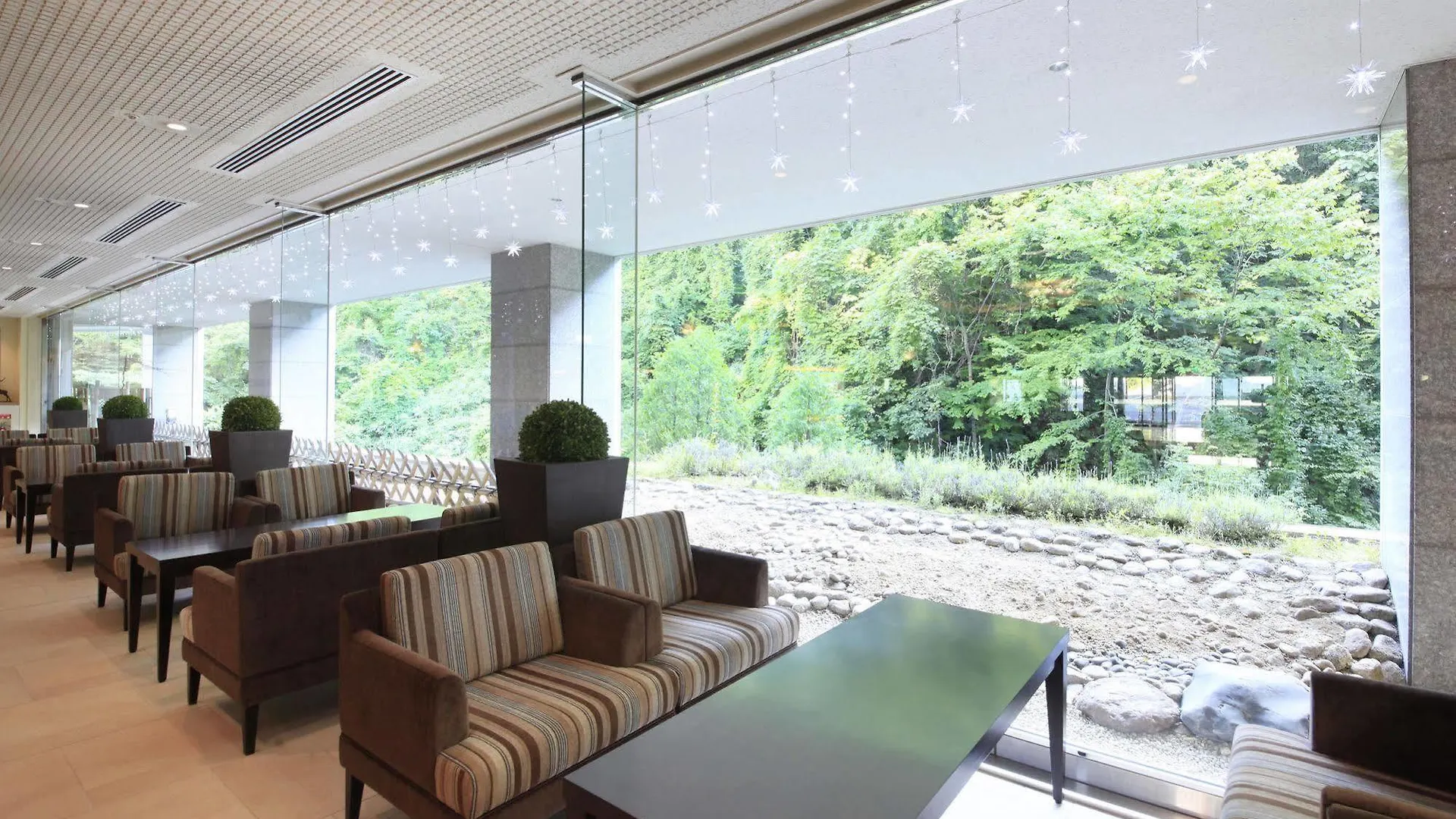 Hotel Mahoroba Noboribetsu 4*,